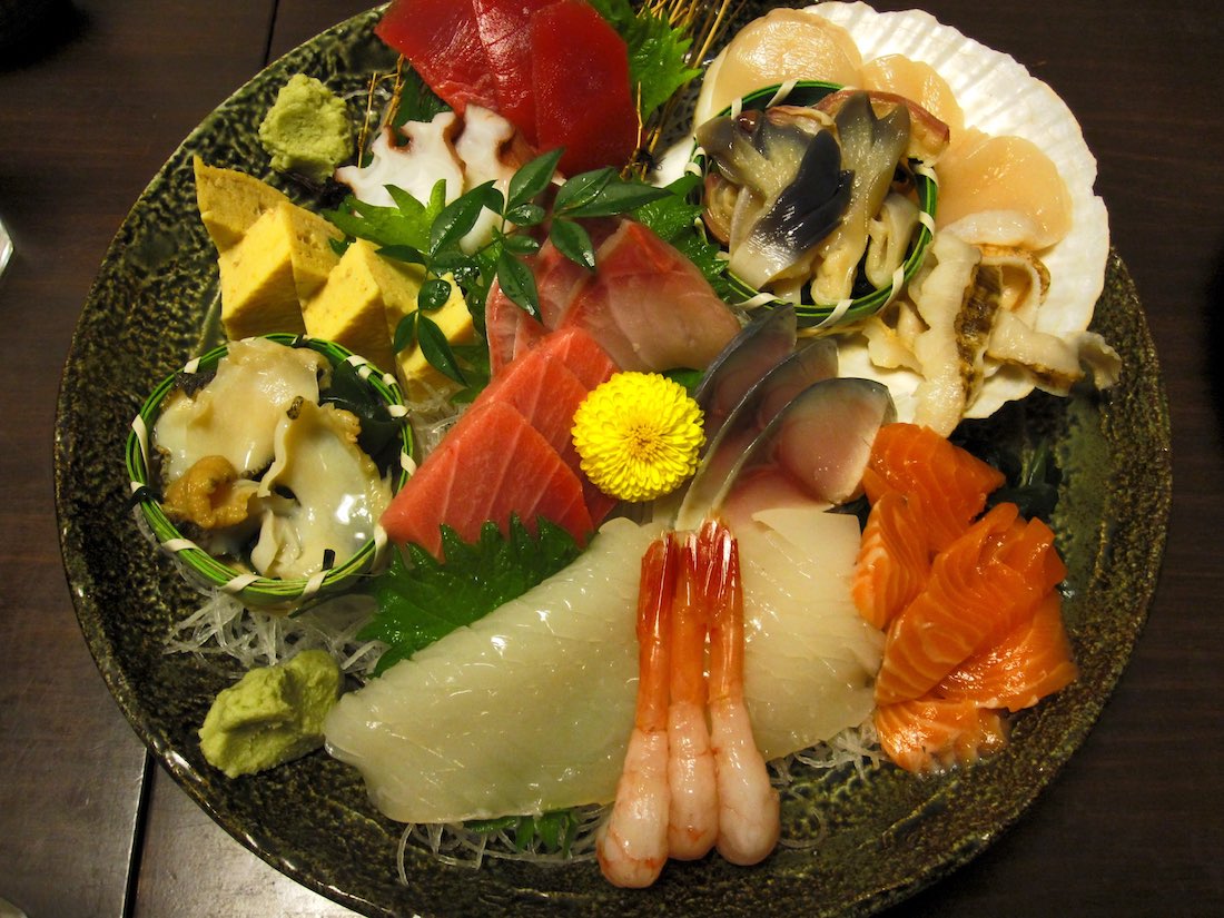 japanese-sashimi-platter